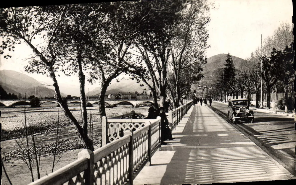 Digne-les-Bains — A Estrada de Napoleão — Edições Artísticas A.D.L.A. — n° 48 - Frente