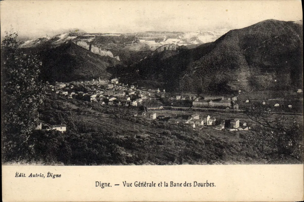Digne — Allgemeiner Blick und die Bane des Dourbes — Édit. Autric, Digne - Vorderseite