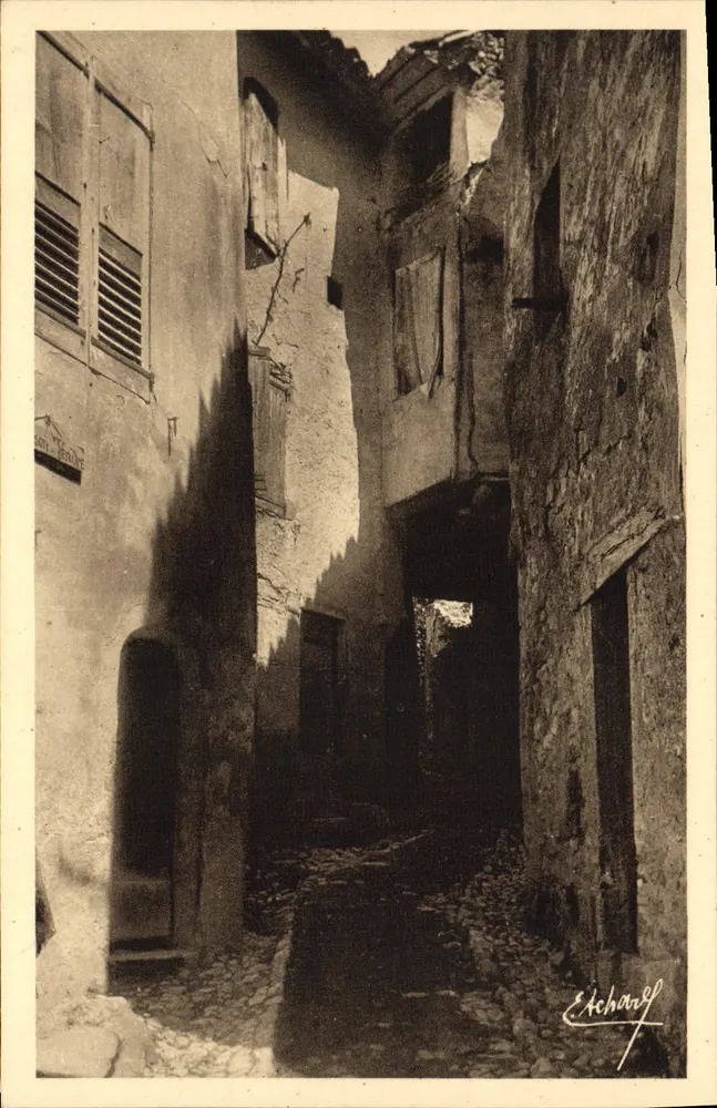 Moustiers-Sainte-Marie — Eine alte Straße — Eichard - Vorderseite