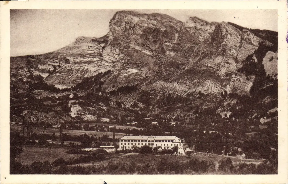 Saint-Jean-St-Nicolas (H.A.) — Haus des Curés des Dr PARA — unbekannter Verleger, Seriennummer nicht sichtbar - Vorderseite