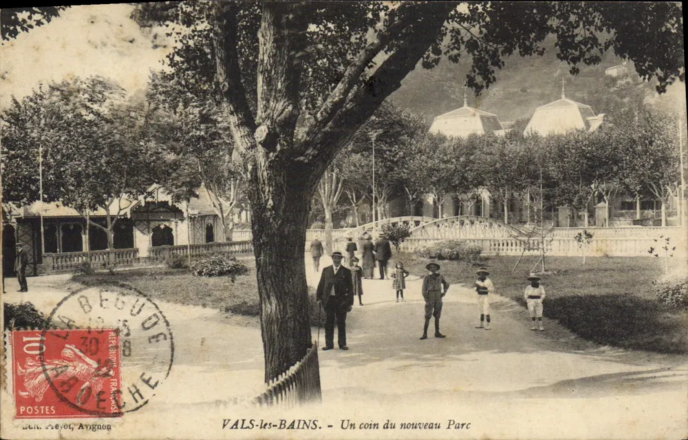 VALS-les-BAINS. — Ein Eckbereich des neuen Parks — Verleger: H. Begude, Nr. 30 - Vorderseite