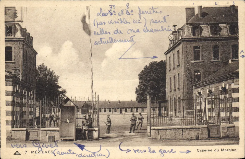 Kazerne van het Merbion — Mézières — uitgever CP Ade Collection - Voorkant