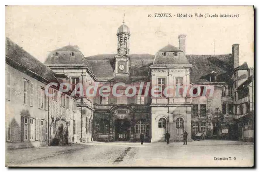 Troyes - Hôtel de Ville (Façade intérieure) — Collection T. G. - Recto