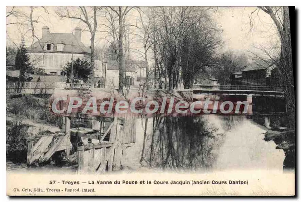 Troyes — Die Daumenklappe und der Jacquin-Platz (ehemals Danton-Platz) — Ch. Gris, Verlag, Troyes - Reproduktion verboten - Vorderseite