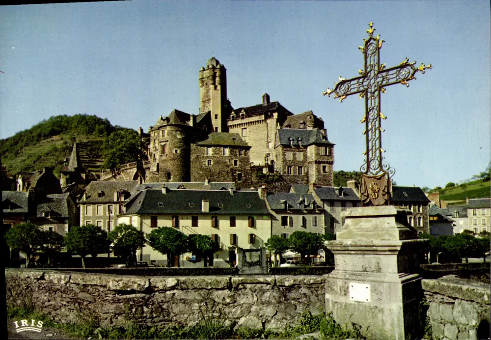 E斯塔因 (Aveyron) — Das Schloss des 15. und 16. Jahrhunderts und das historische Kreuz — IRIS, Nr. 5 - Vorderseite