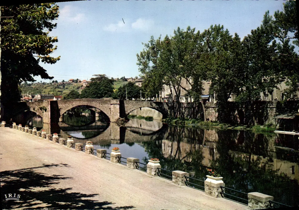 Villefranche-de-Rouergue — O Pont dos Consules — Século XIV — Edições Mélières « Théoje » - Frente