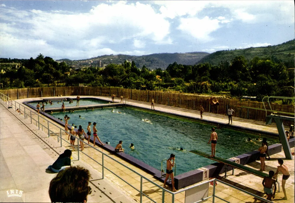 Villefranche-de-Rouergue — Das Schwimmbad — Éditions Théodéjac - Vorderseite