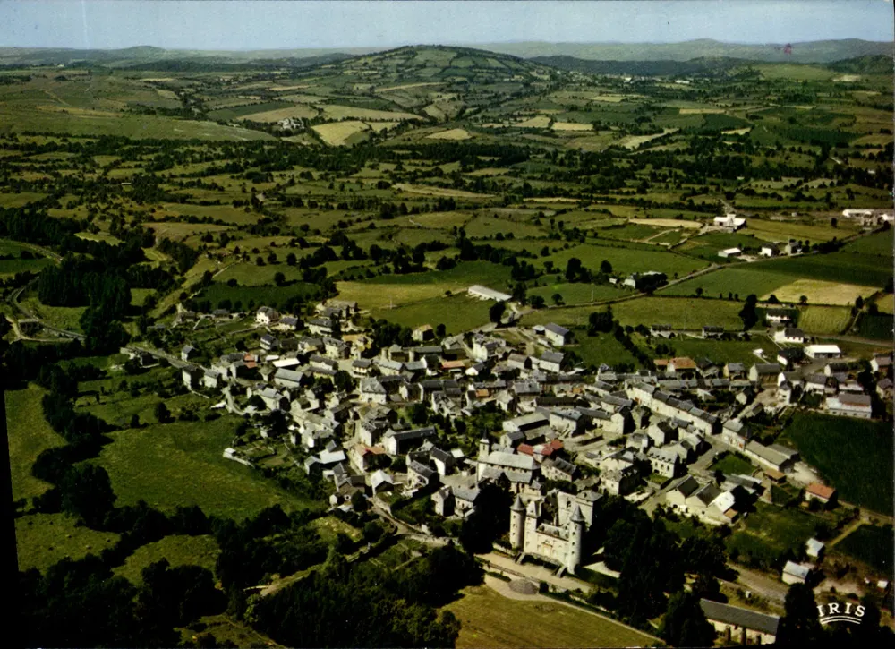 Recoules-Previnquière (Aveyron) — Allgemeiner Blick — IRIS, Aufnahme von J.C. Meauxsoone, n°12/372 - Vorderseite