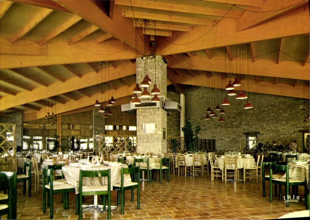 Restaurant Le Cantagrel — PREXOTEL Ferienresidenz — IRIS - Vorderseite