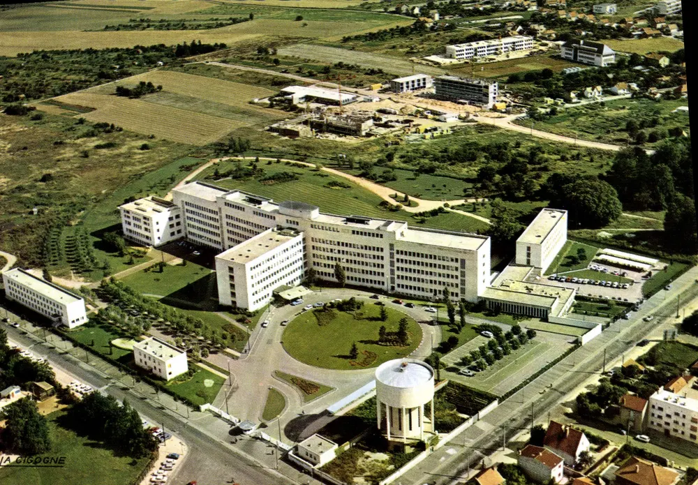 O Hospital do Bocage — Vista aérea — Edições 'La Cigogne' Lyon - Frente