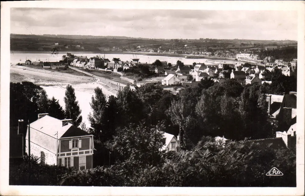 Perros-Guirec — Vista geral — C.A.P. 118 - Frente