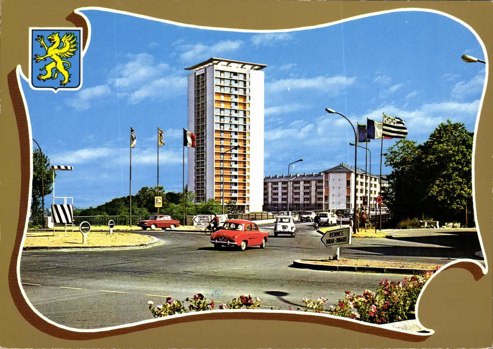 Rotunda do Pont-d'Armor — Saint-Brieuc — Edições Hachette - Frente
