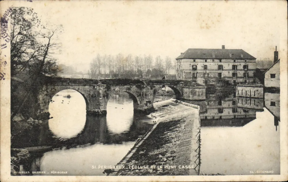 Saint-Périgieux — A comporta e o ponte quebrada — CL. Guichard - Frente