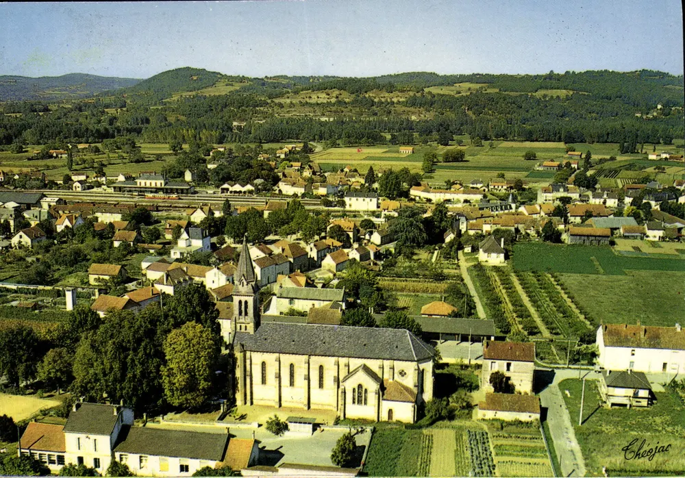 Le Buisson (Dordogne) — Vista Geral Aérea — Éditions « Théoljac » - Frente