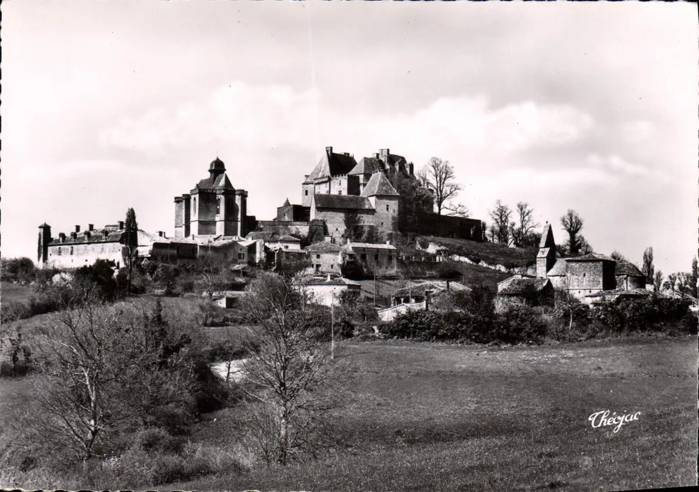 Zamek w Rihon — Dordogne — Wydawnictwo Moderne Limoges - Awers