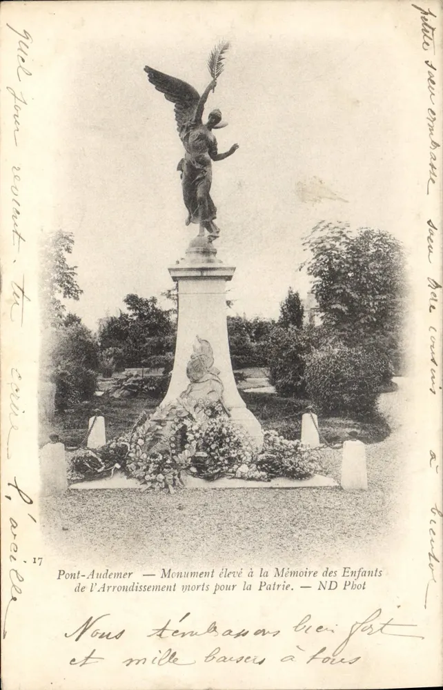 Pont-Audemer — Denkmal zur Erinnerung an die Kinder des Bezirks, die für das Vaterland gestorben sind — ND Phot - Vorderseite