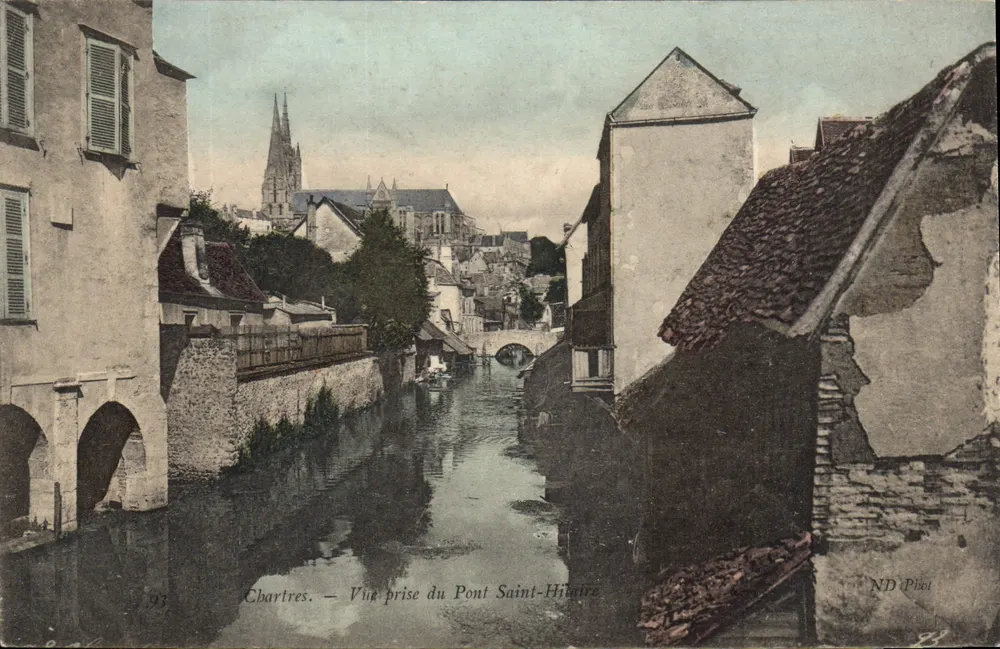 Chartres — Saint-Hilaire Köprüsünden Görünüm — ND Phel - Ön yüz