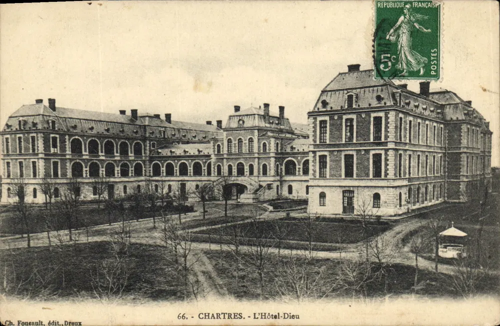 Chartres - Das Hôtel-Dieu — Ch. Foneault, Verlag Dreux, n°66 - Vorderseite