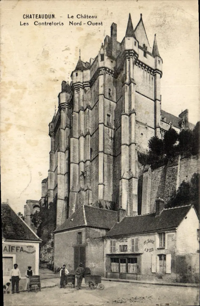 Châteaudun — Das Schloss Les Contreforts Nord-Ouest — Verlag: A. Lefebvre - Vorderseite