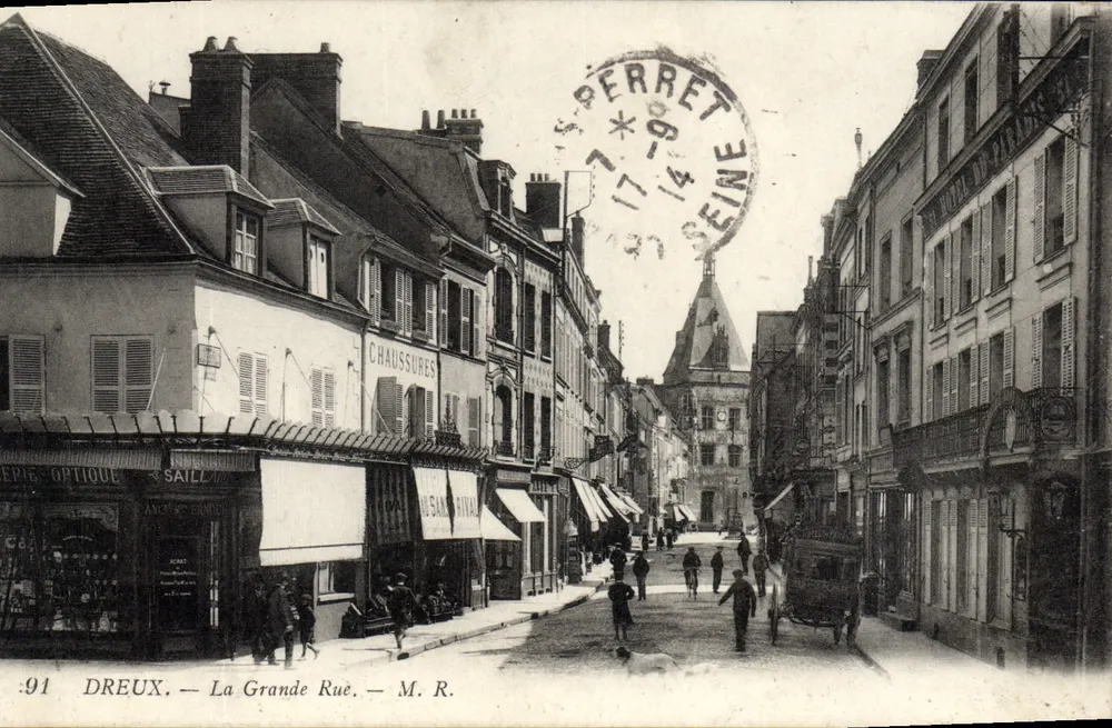 Dreux — A Grande Rue — M. R. - Frente