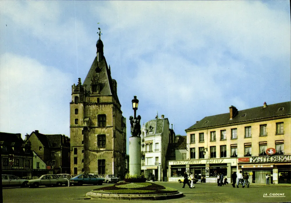 Beaune - Place Métezeau e o Beffroi — edição La Cigogne, n° 28 134 99 - Frente