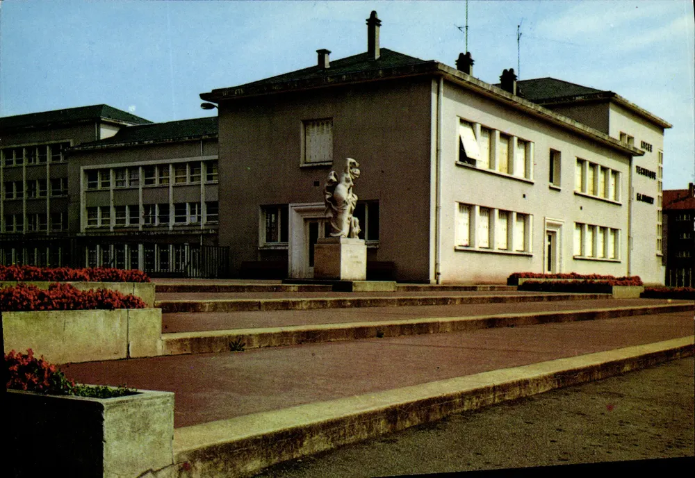 Lycée Técnico de Dreux — Editor Beauce France — N° 28.134.78 - Frente