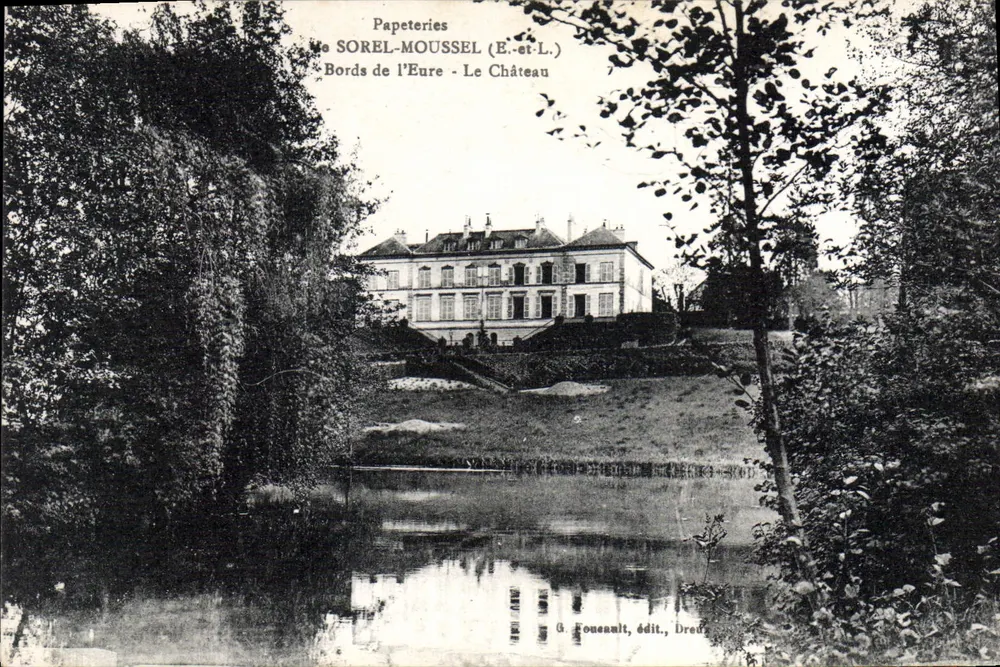 Sorel-Moussel (E.-et-L.) — Ufer der Eure - Das Schloss — G. Founesault, Verlag, Dreux - Vorderseite