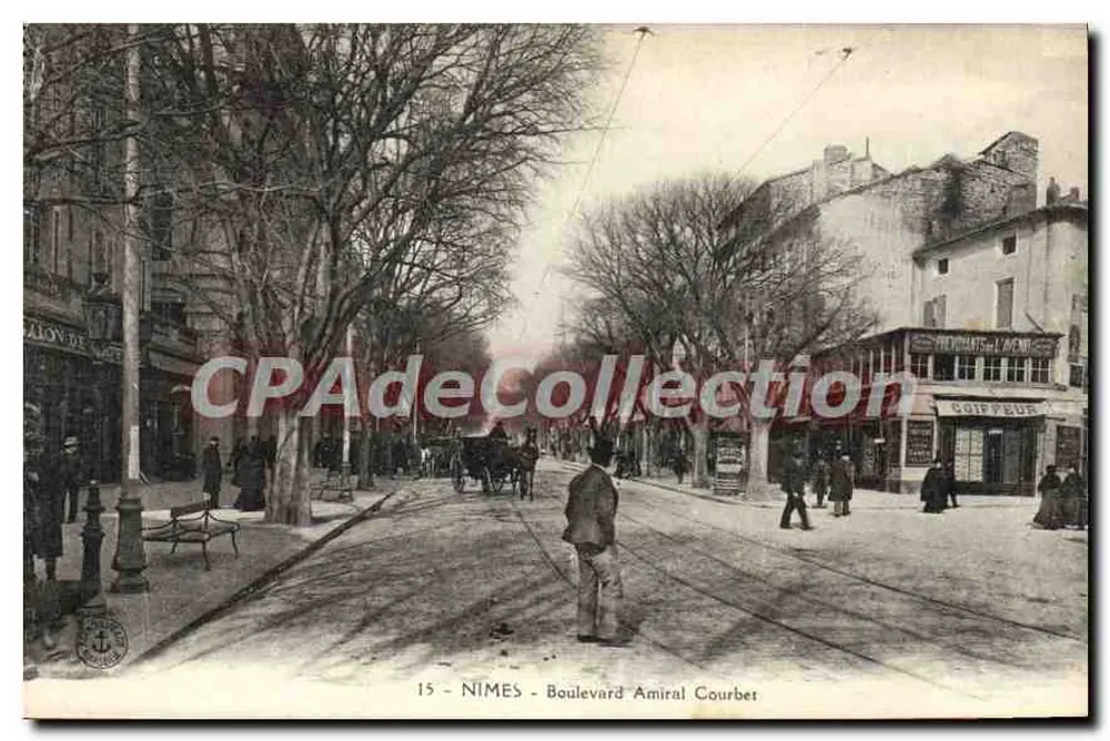 Nîmes - Boulevard Amiral Courbet — vista urbana con tram e negozi — editore sconosciuto, n° 15 - Recto