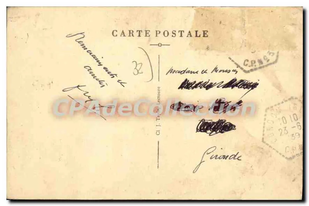 Gascony — Caussens, nahe Condom (Gers) — Schloss Mons, restauriert - Rückseite