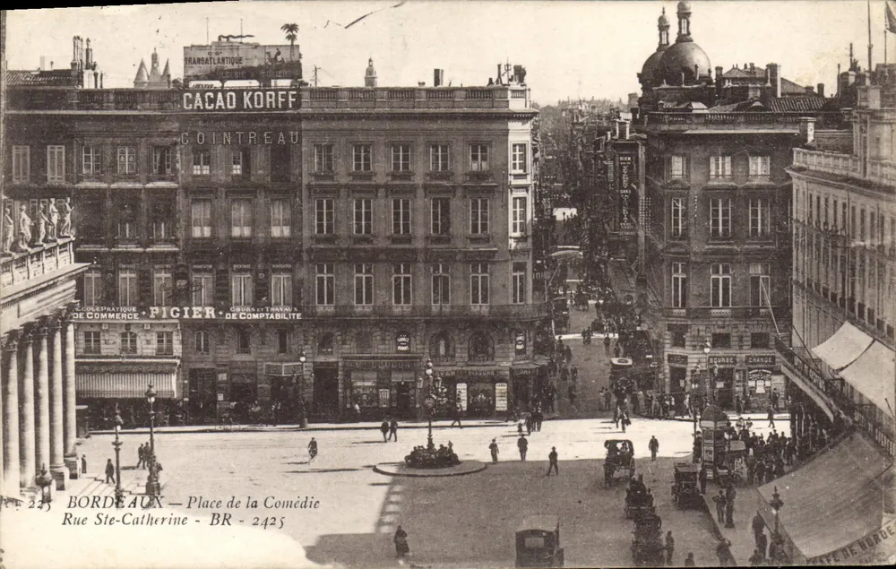 Bordeaux — Place de la Comédie — Rue Ste-Catherine — BR - 2425 - Recto