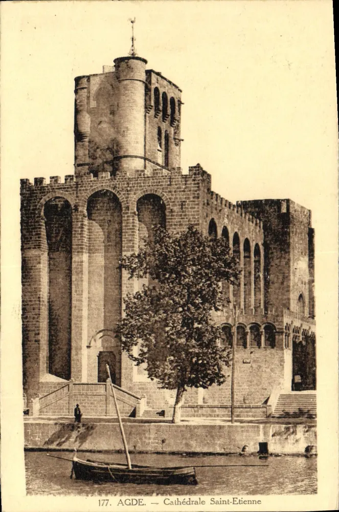 Agde — Catedral de Saint-Étienne — Editor não identificado, n° de série 177 - Frente