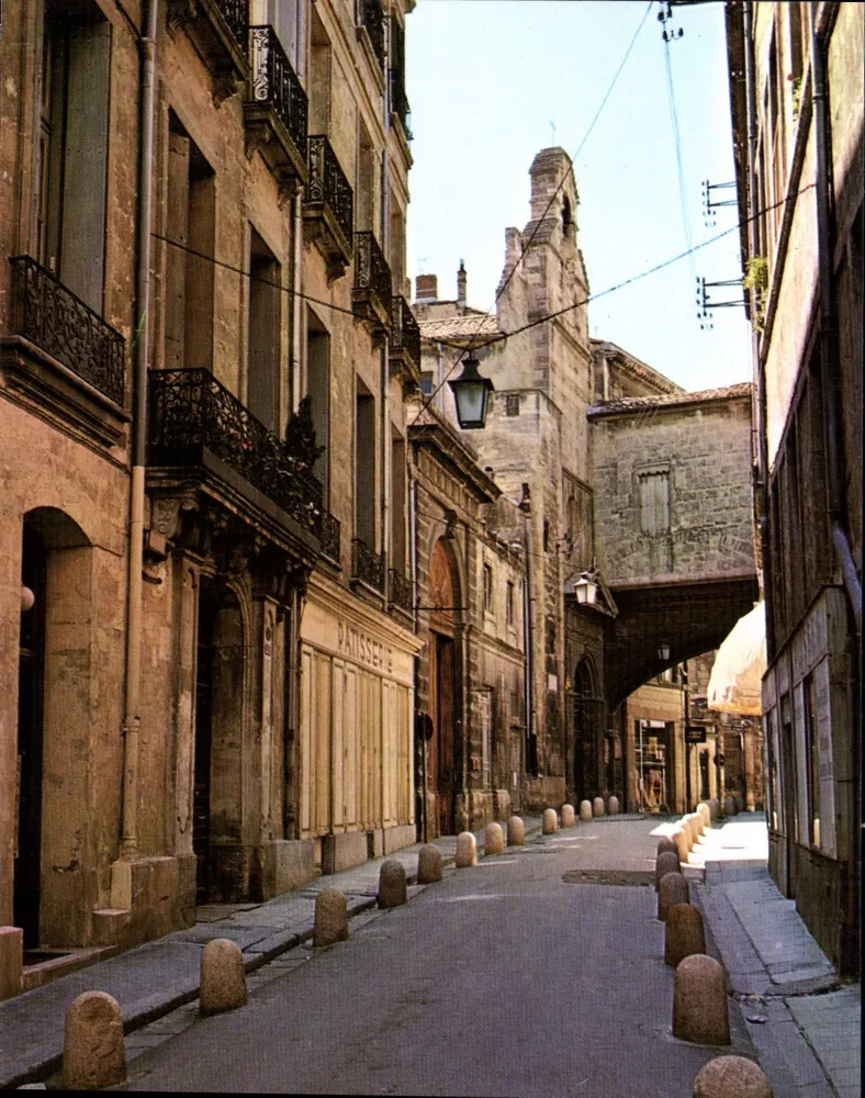Rua Jacques-Coeur e Igreja Santa Foy — Montpellier (Hérault) — Edições de Arte S.P.A.D.E.M. n°85 - Frente