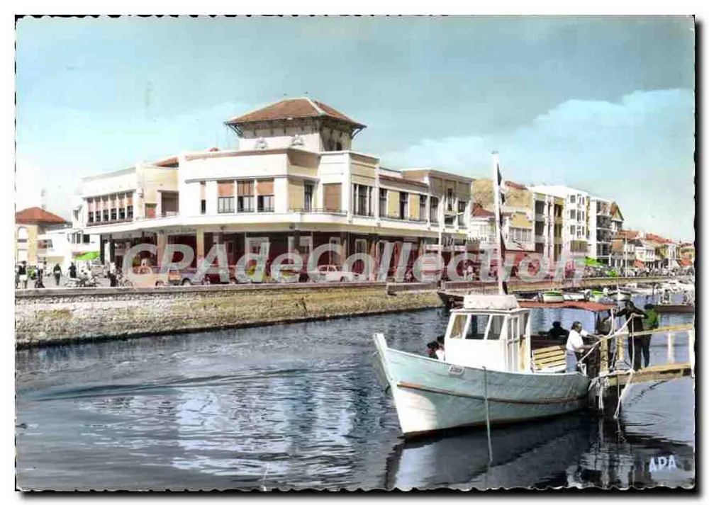Palavas-les-Flots — El Casino, la orilla derecha y el Canal — Sté des Cartes Postales APA - POUX - Anverso