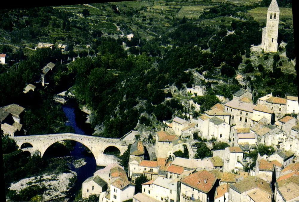 Mittelalterliches Dorf — Olargues — Éditions CAP Théojac - Vorderseite