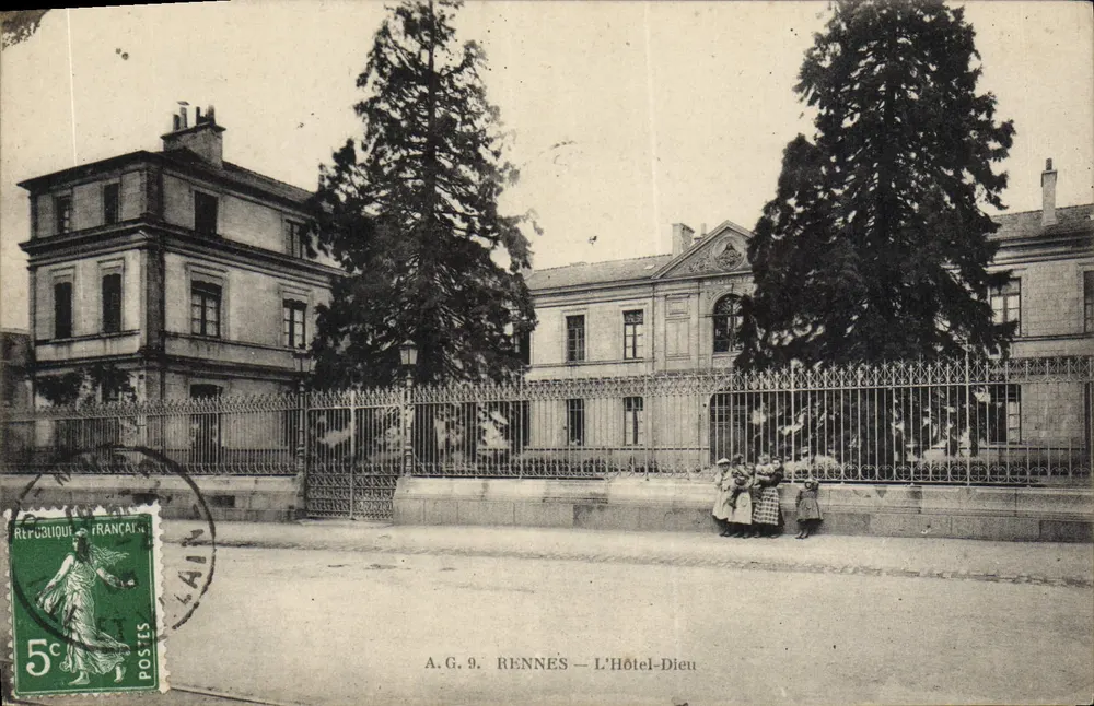 Rennes — L'Hôtel-Dieu — A.G. 9 - Vorderseite