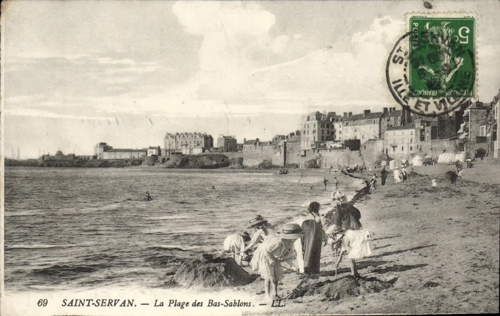 Saint-Servan — A Praia dos Bas-Sablons — Editor L. L. (nº 69) - Frente