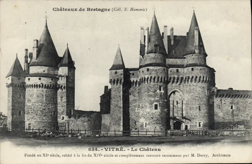 Castelos da Bretanha — Castelo de Vitré — Coll. E. Hamonic, n° 834 - Frente