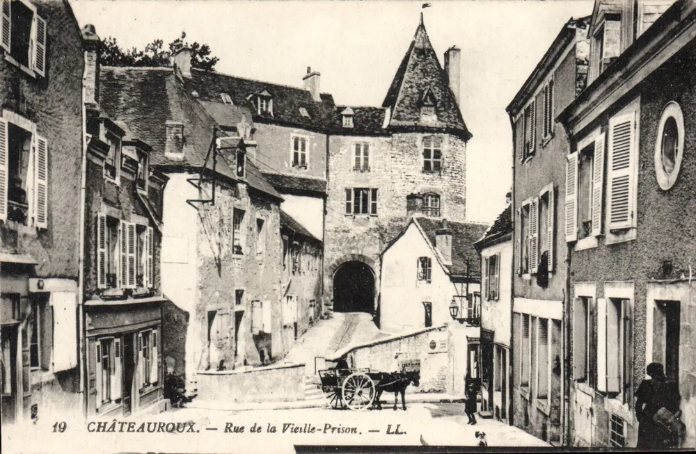Châteauroux — Rue de la Vieille-Prison — LL. — N°19 - Frente