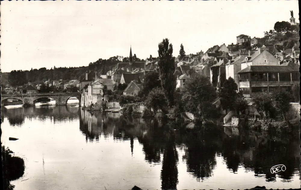 Argenton-sur-Creuse — Ansicht des Alten Brücke — ROUSSEL Verlag Chateauroux - Vorderseite