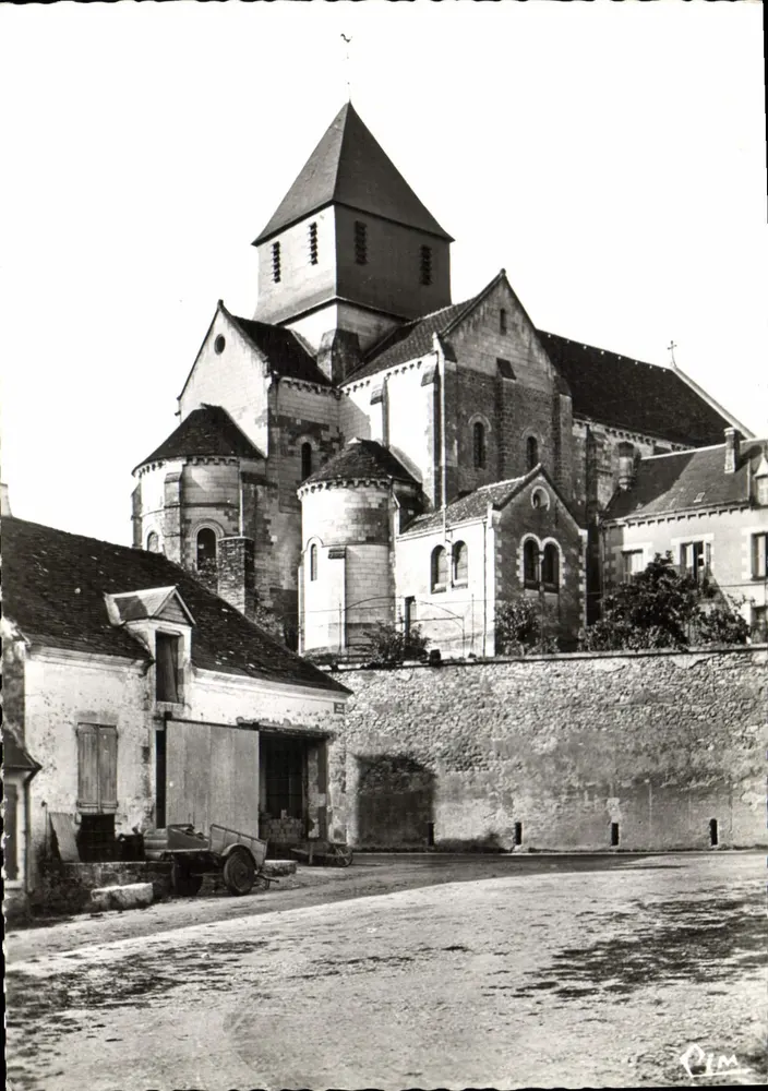 Chatillon-sur-Indre — A Igreja (Monumento Histórico) — Impressor Macon (71 S.-et-L.) - Frente