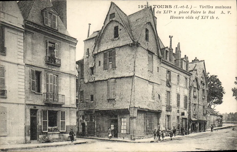 Tours (Loire-et-Loire) — Alte Häuser des 14. Jahrhunderts, Place Foire le Roi — A. Papeghin - Vorderseite