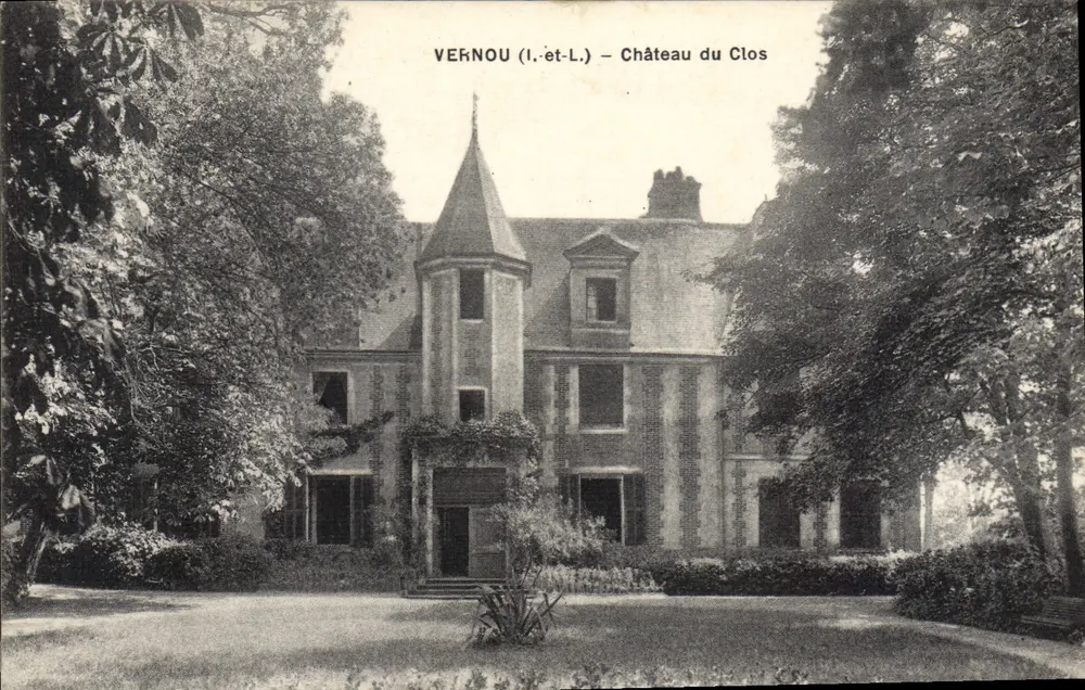 Vernou (I.-et-L.) — Castelo do Clos - Frente