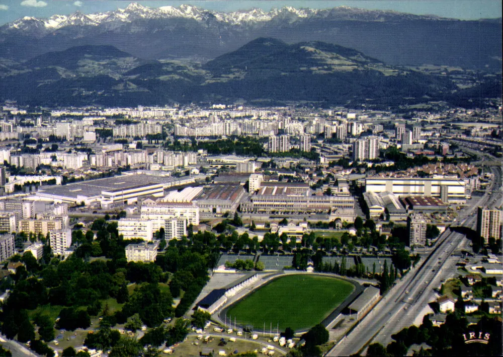 Grenoble (laère) — Cidade nova — IRIS Mexichrome - Frente