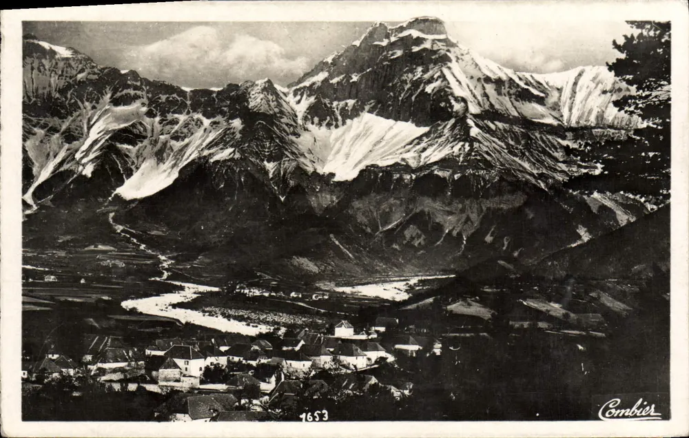 Combier — Panoramablick auf schneebedeckte Berge — Combier - Vorderseite