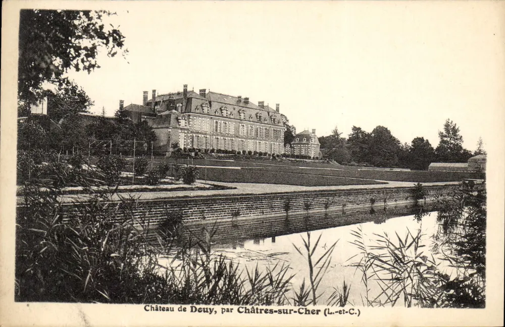 Castelo de Deuy — Châtres-sur-Cher (Loir-et-Cher) - Frente