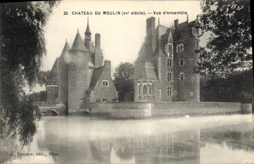 Zamek Moulin — ogólny widok — C. Vannier, wyd., Blois - Awers