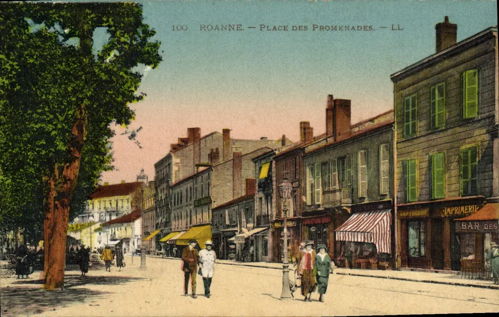 Roanne — Praça das Promenades — LL - Frente