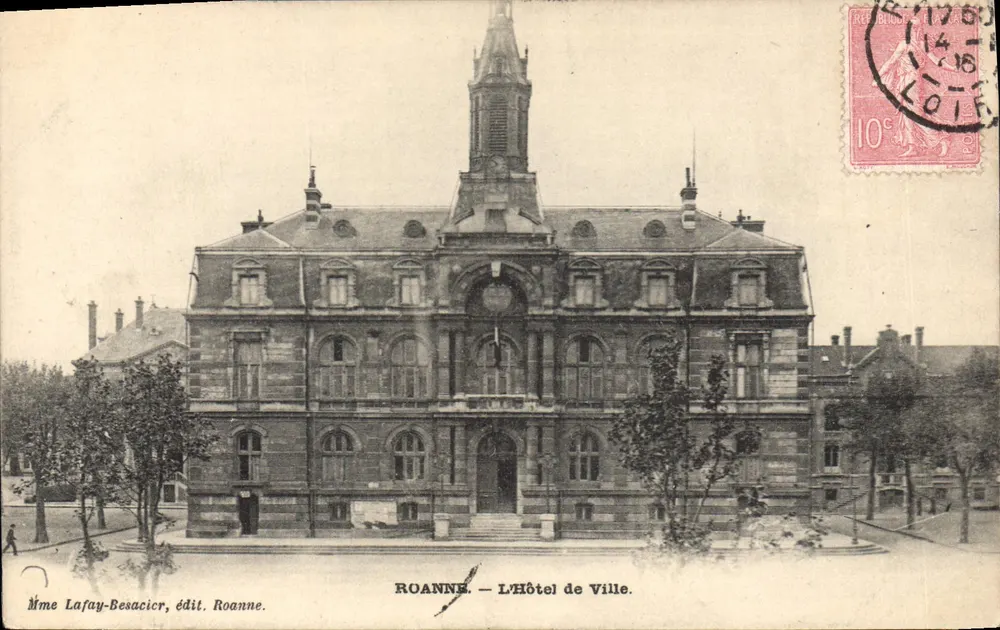 Roanne — O Hotel de Ville — Mme Lafay-Besacier, edição Roanne - Frente