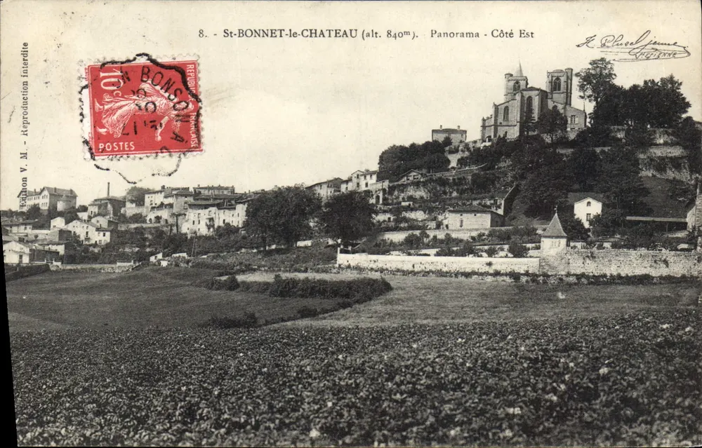 St-BONNET-le-CHATEAU (alt. 840m) — Panorama - Lado Leste — Editor V. M. n°8 - Frente