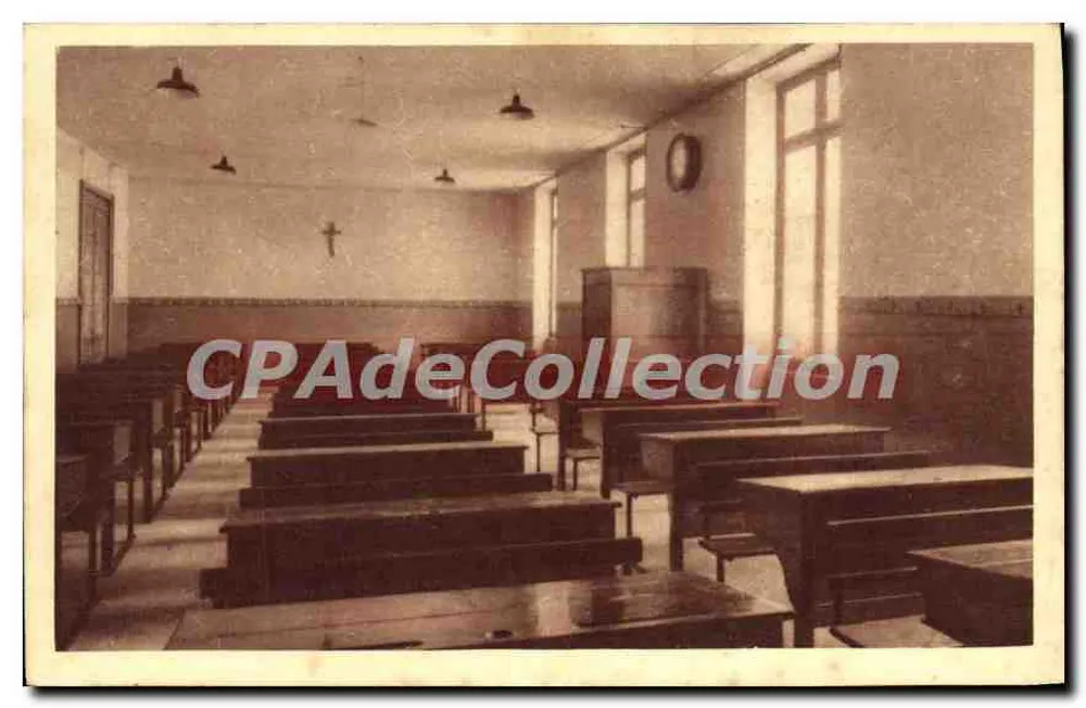 Sala de aula — escola — RONDEAU-MONTFLEURY - Frente